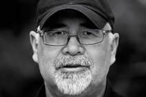 Portrait of Bob Hernandez